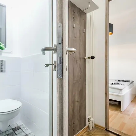 Bpr Fairy Art Apartamento